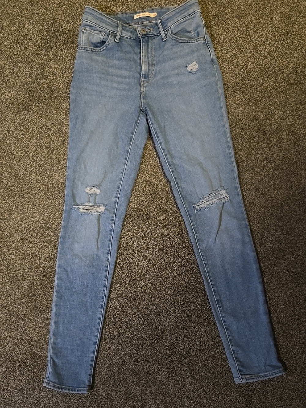 Levi Light Blue Distressed Women’s Skinny Jeans